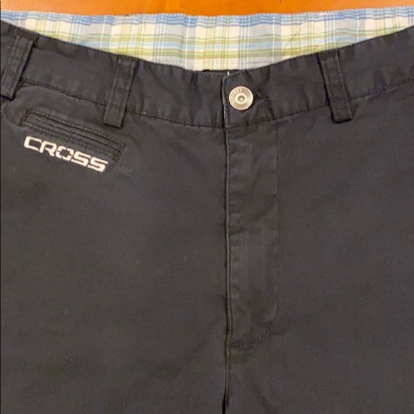 CROSS branded  Black shorts  size large. - Picture 3 of 9